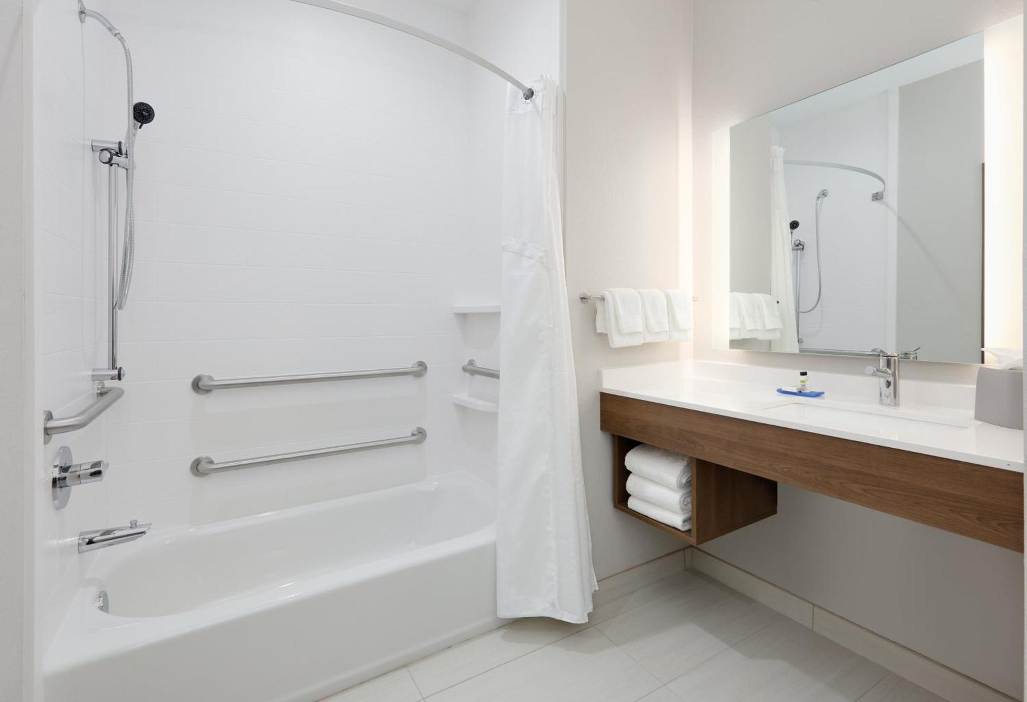 Holiday Inn Express & Suites - Plano - The Colony By Ihg Εξωτερικό φωτογραφία